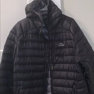 LL BEAN Men’s PimaLoft Hooded Packaway Jacket XL